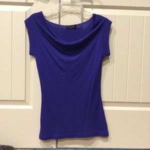 Short sleeve blue sweater